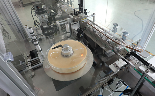 飲料瓶套標(biāo)機(jī),全自動套標(biāo)機(jī),套標(biāo)機(jī)