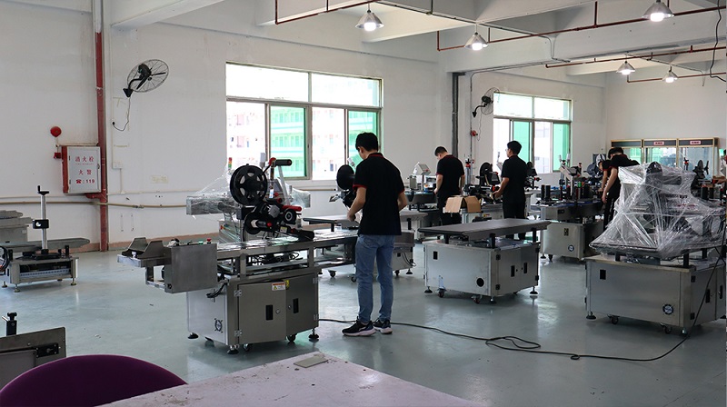 全自動圓瓶貼標(biāo)機(jī),貼標(biāo)機(jī),圓瓶貼標(biāo)機(jī)