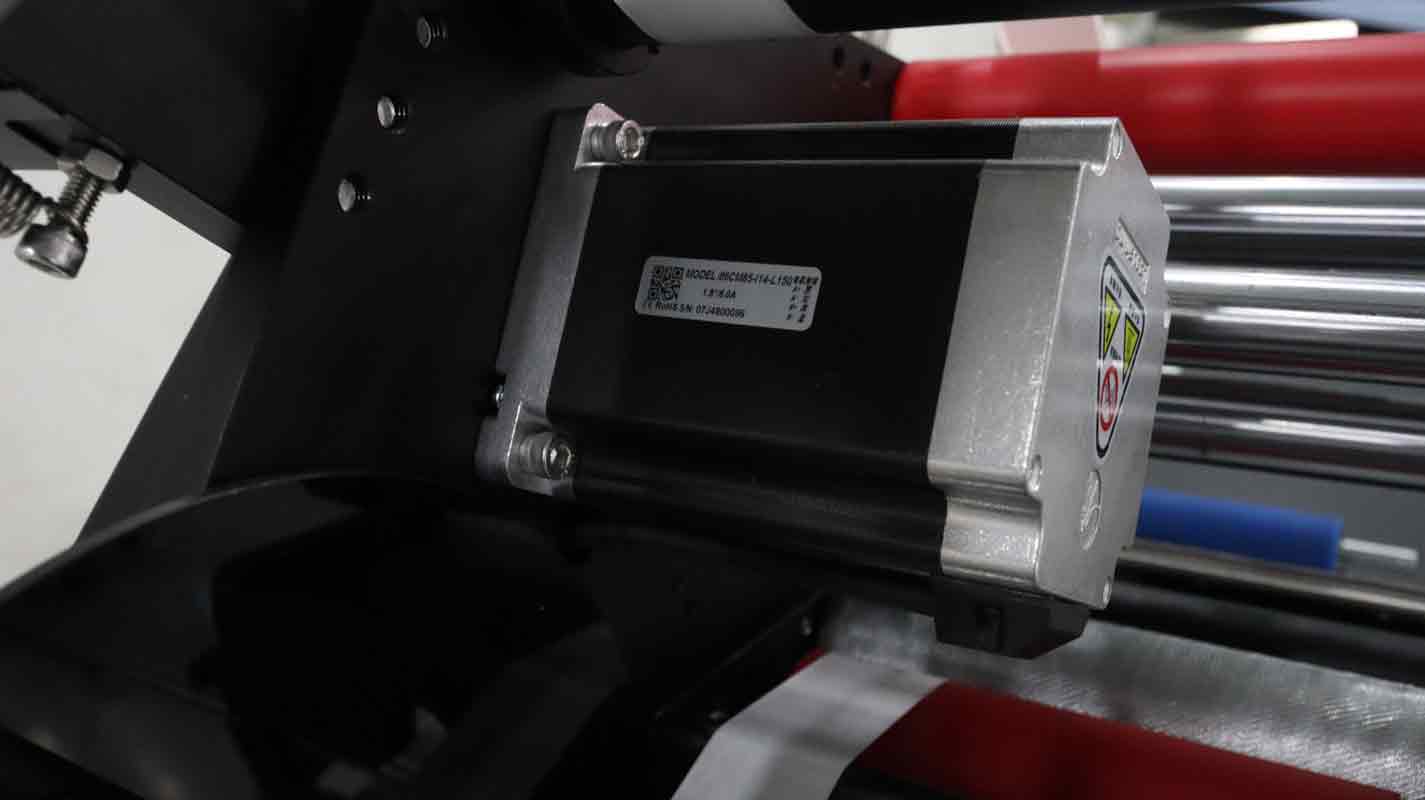 不干膠貼標(biāo)機(jī),貼標(biāo)機(jī),全自動貼標(biāo)機(jī)生產(chǎn)廠家